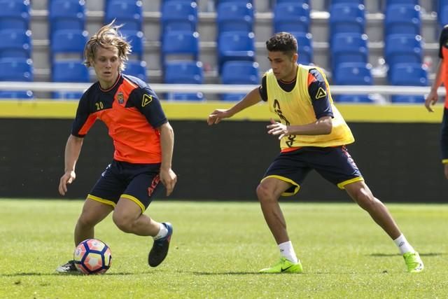 Entrenamiento de la UD Las Palmas (18/03/2017)