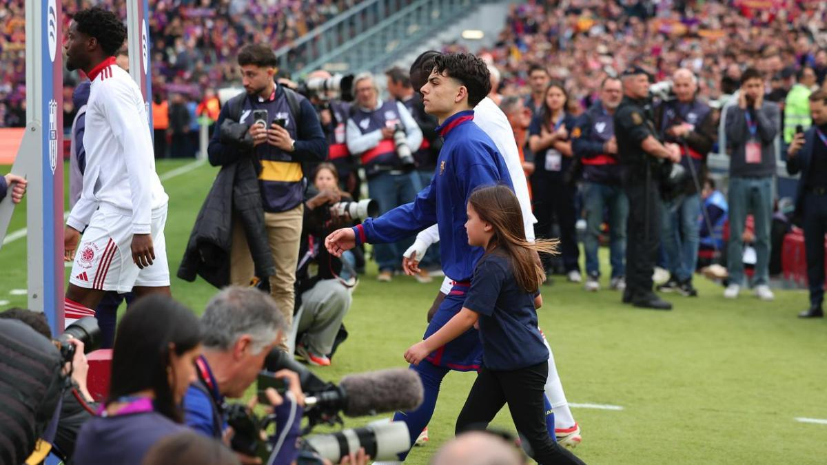 Xavi Espart en su primera titularidad con el primer equipo