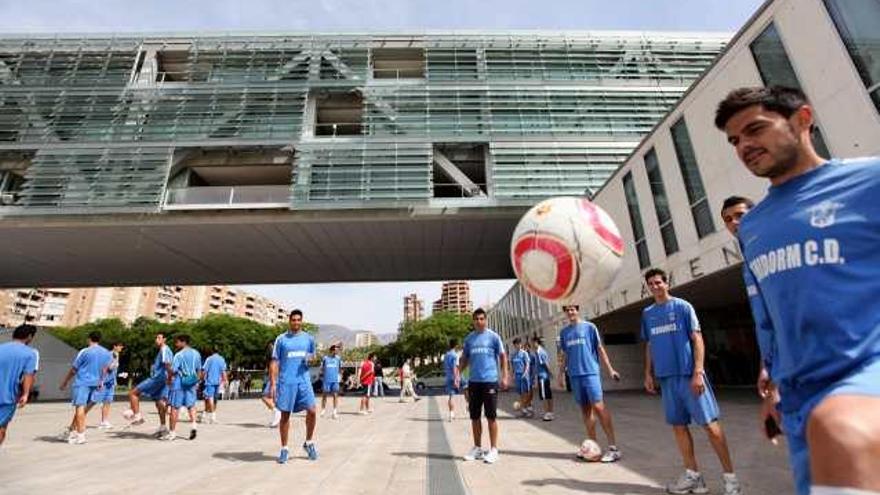 Balonazos en el Ayuntamiento