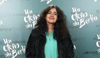 Lucía Etxebarría la lía en Twitter por una foto con un toro