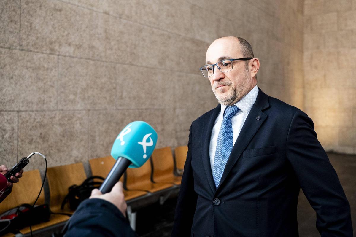 Fernando Viniegra, letrado de la acusación, en la Audiencia Provincial de Cáceres, este jueves.