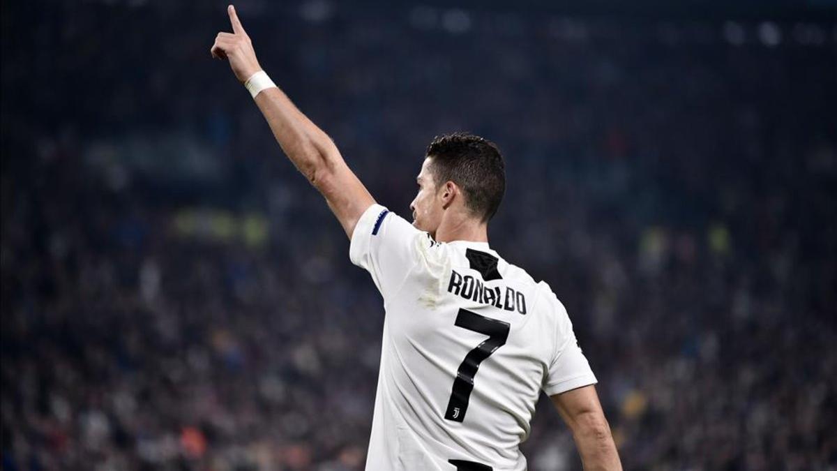 Cristiano Ronaldo anotó el gol de la Juventus por Champions League