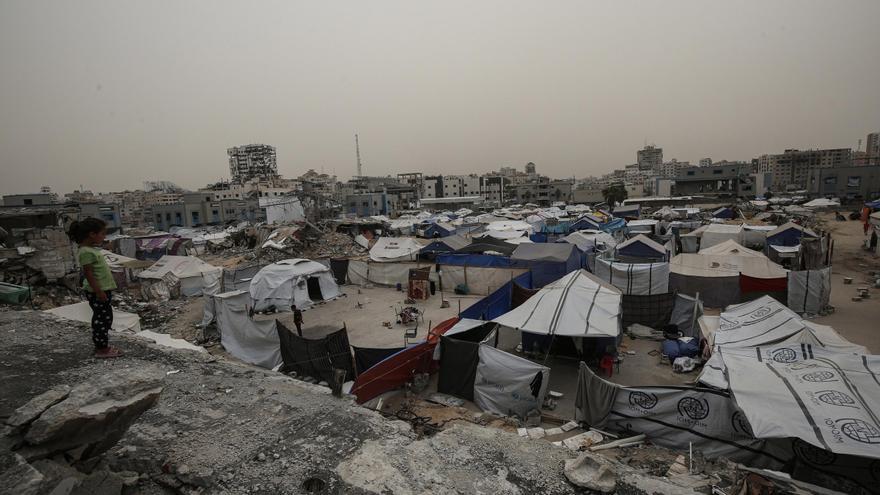 Israel aprueba la expansión de las operaciones militares en Gaza y la gestión privada de la ayuda humanitaria