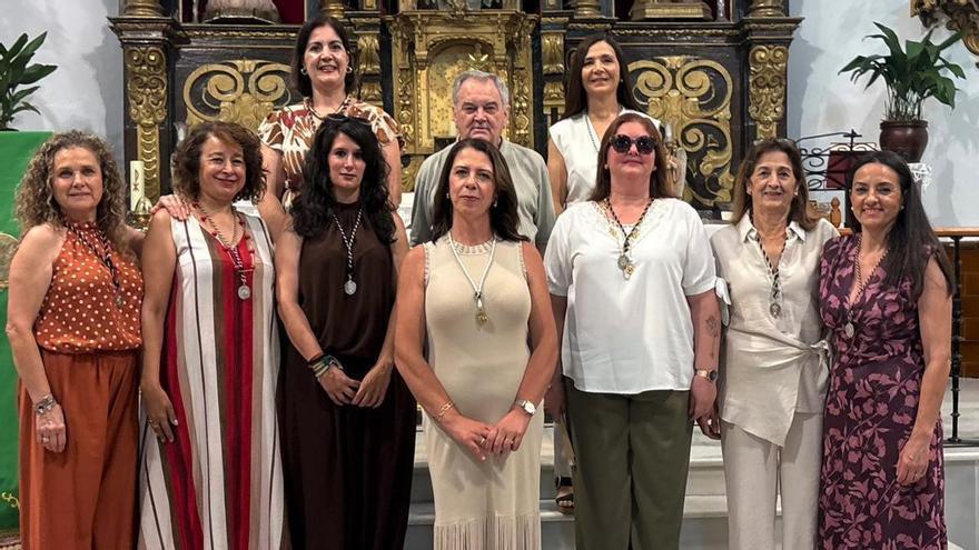Mariví Martínez continúa al frente de la Archicofradía Sacramental y Virgen de los Dolores de Monesterio