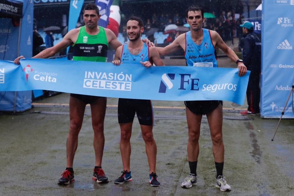 Pequeños y mayores disfrutaron en el entorno del estadio de Balaídos de una de las carreras populares más queridas del calendario vigués.