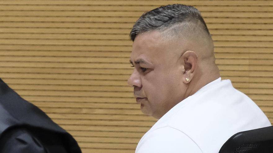 Jeffrey B. S. en la primera sesión del juicio por el asesinato de Nono.