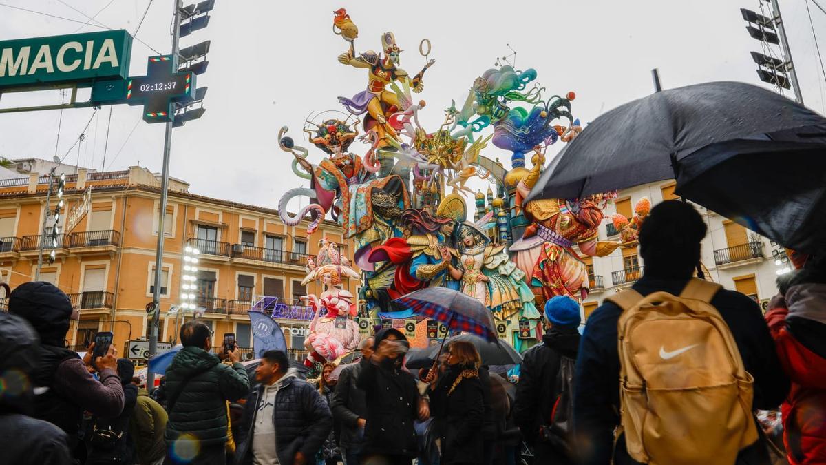 La falla de Convento Jerusalén, bajo la lluvia