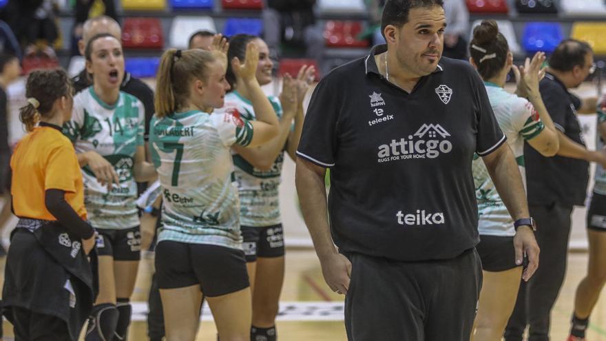 Rocamora, técnico del AtticGo Elche, advierte: “Rocasa va a ser un rival muy peligroso”