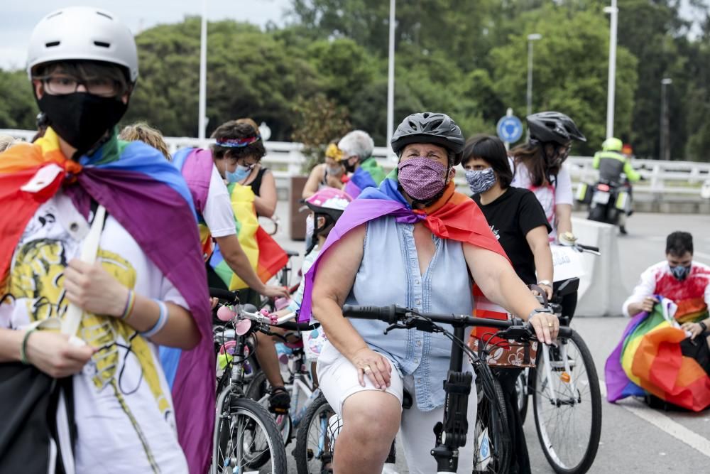 Bicicletada LGTB en Gijón