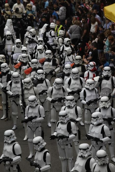 Desfile de "Starwars" en Metrópoli