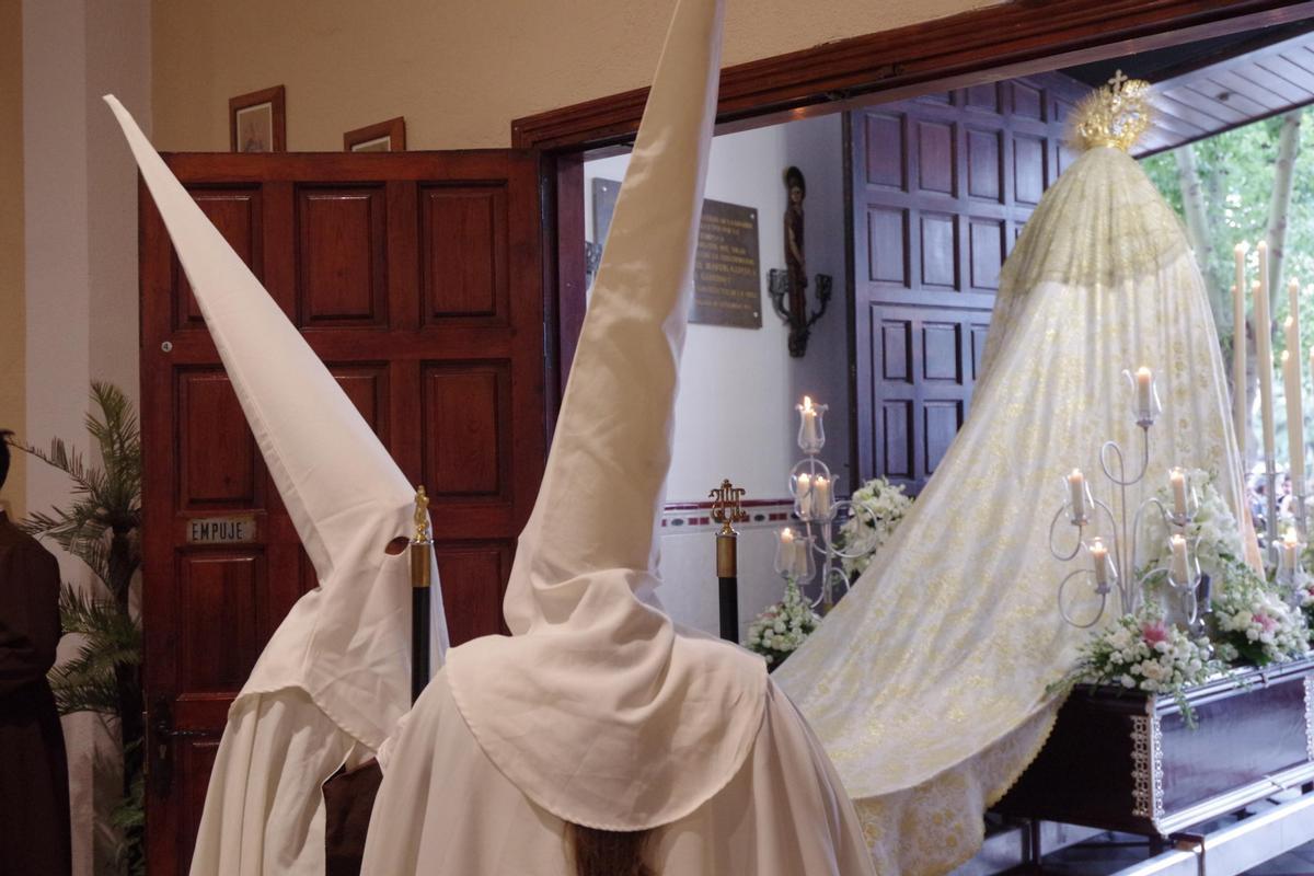 Procesión de la Virgen de las Lágrimas del Carmen de Huelin, en imágenes