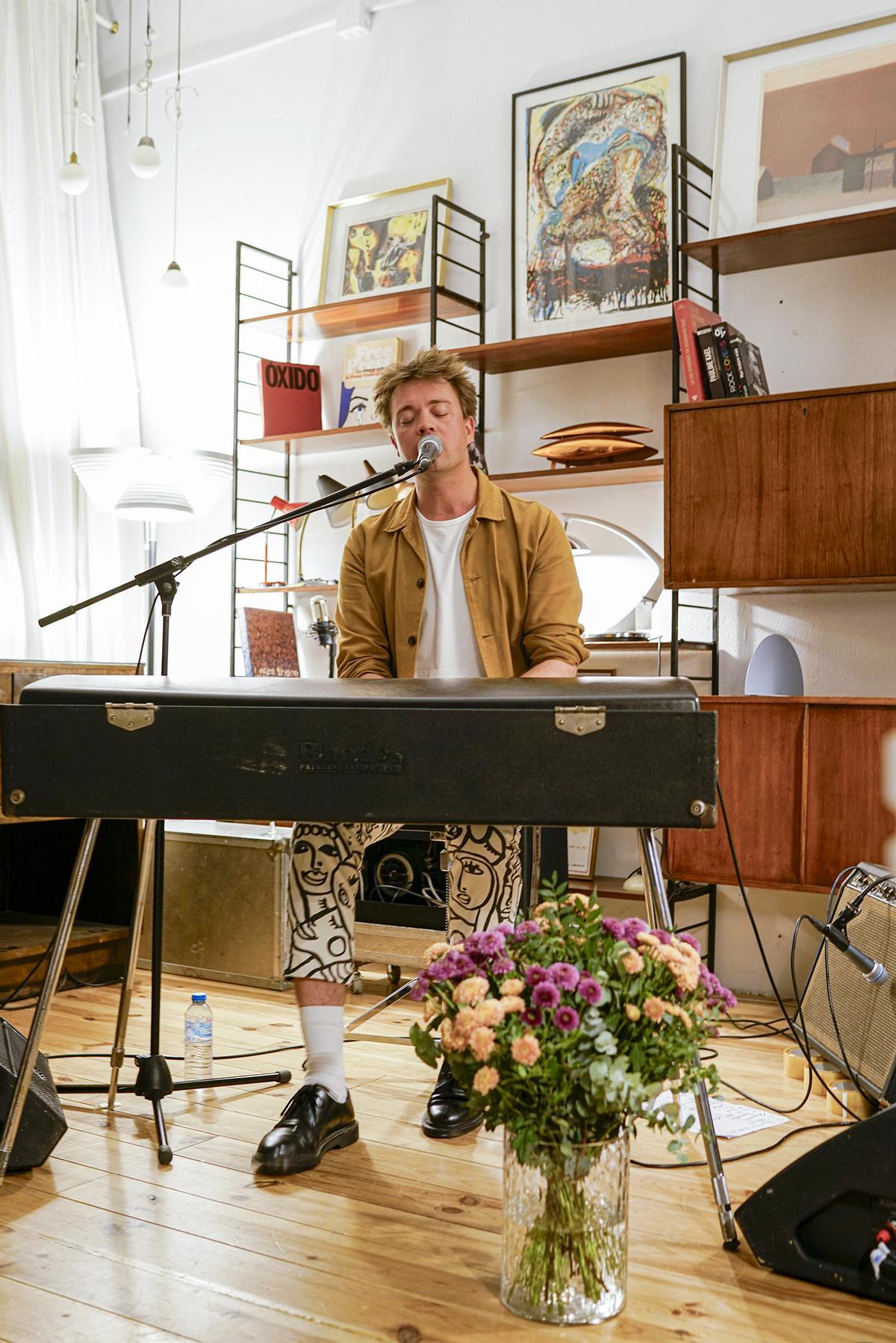 El concierto del músico francés LENPARROT.