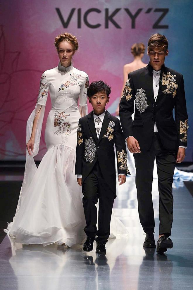 Vicky Zhang