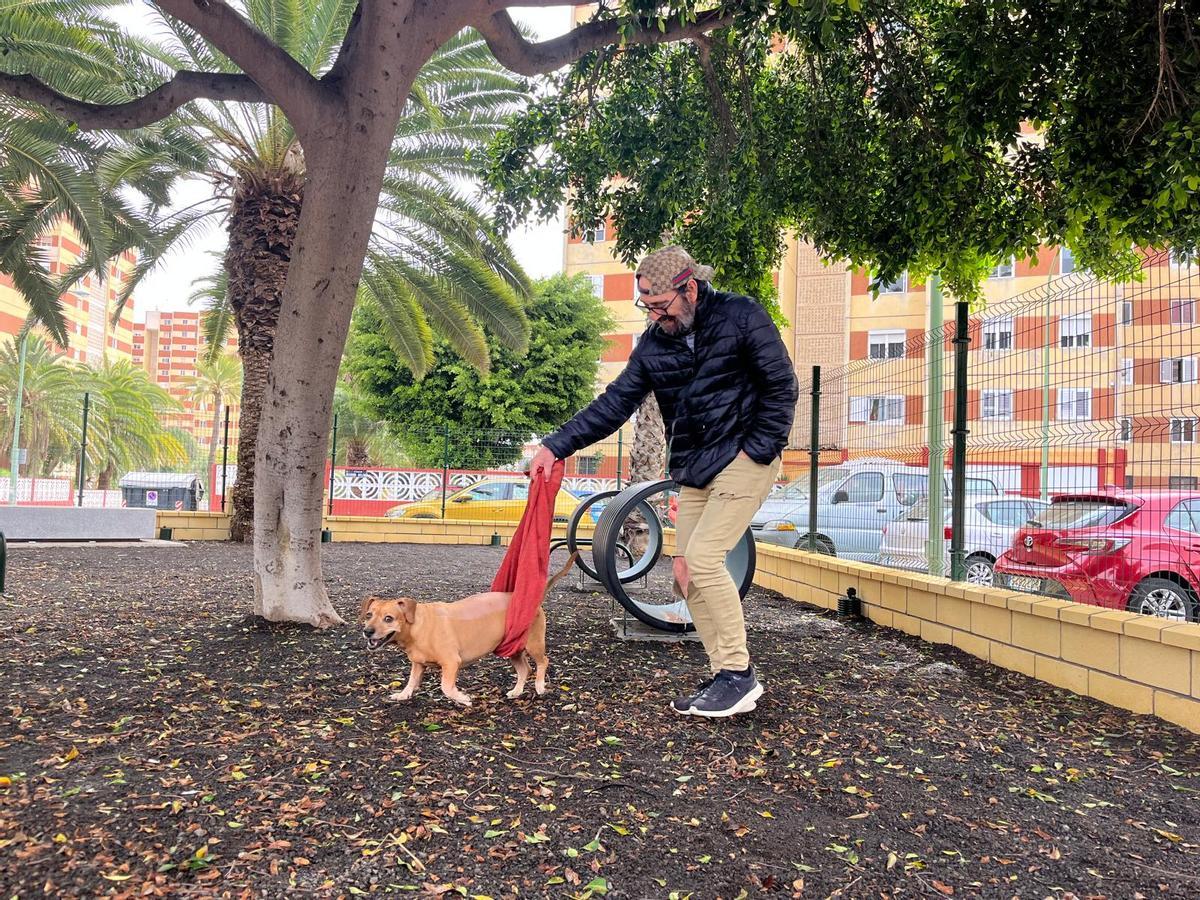 Estreno del nuevo pipican del Polígono Cruz de Piedra, en Las Palmas de Gran Canaria.