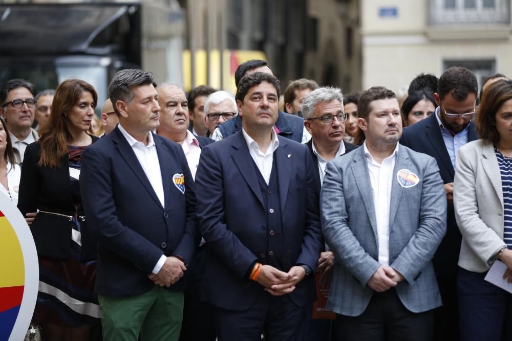 Concentración de Ciudadanos en defensa del Estatuto de Autonomía