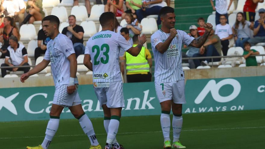 Willy Ledesma celebra su tanto ante el Talavera en El Arcángel.