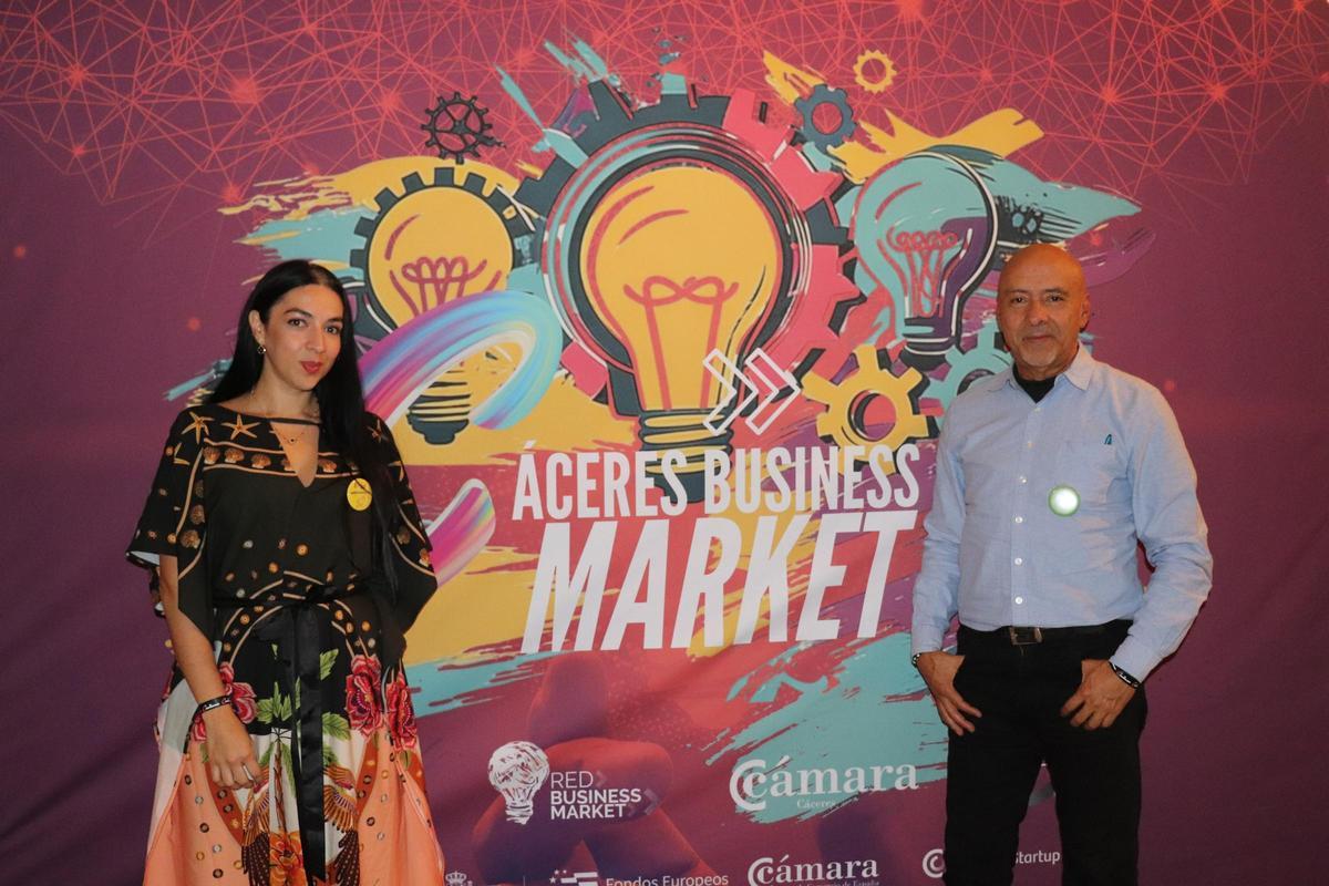 Natalia y Héctor Hugo Flórez, socios de Time Republik