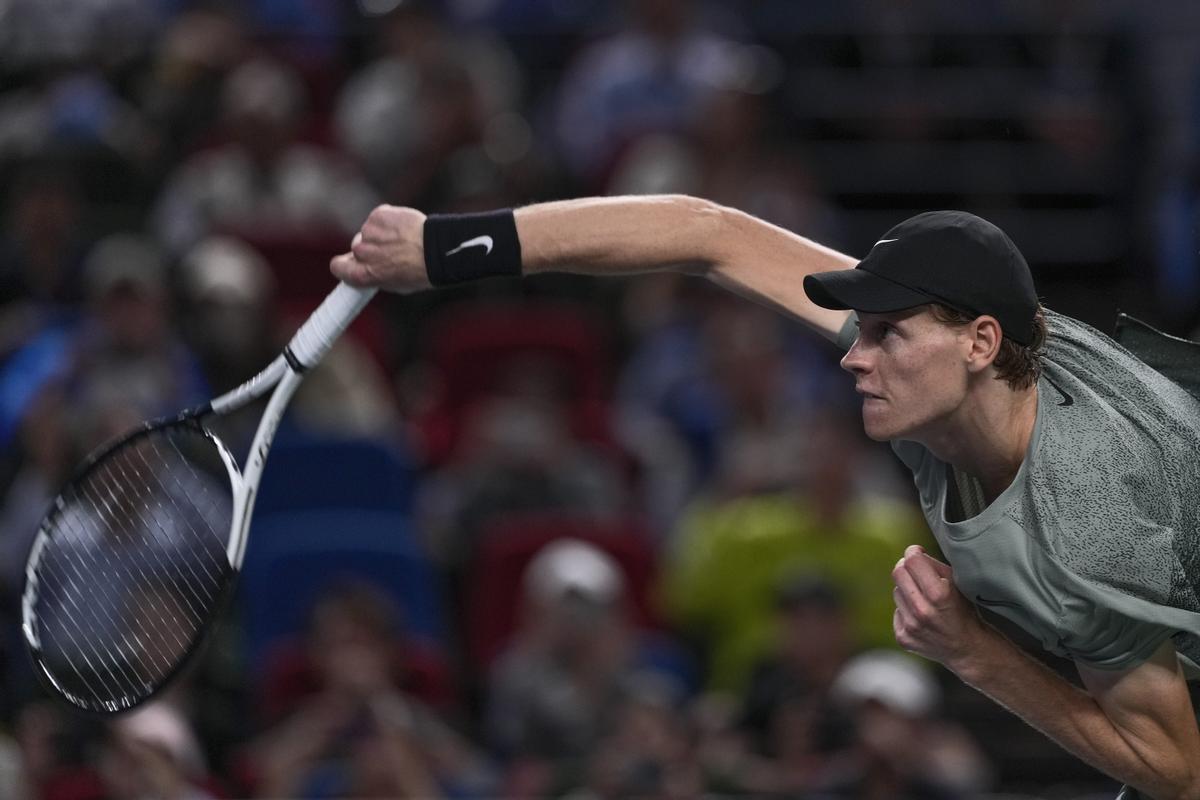 Jannik Sinner, en la final del Masters de Shanghai ante Djokovic.