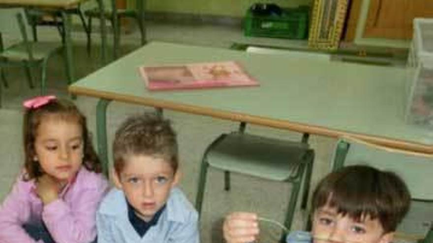 Alumnos del colegio Buenavista de Oviedo participantes en el programa.