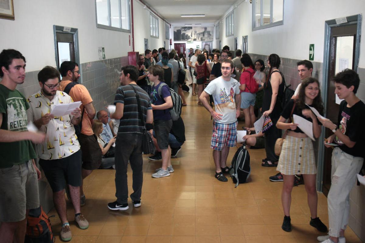 Examen oficial de japonés en València Examen oficial de japonés en València