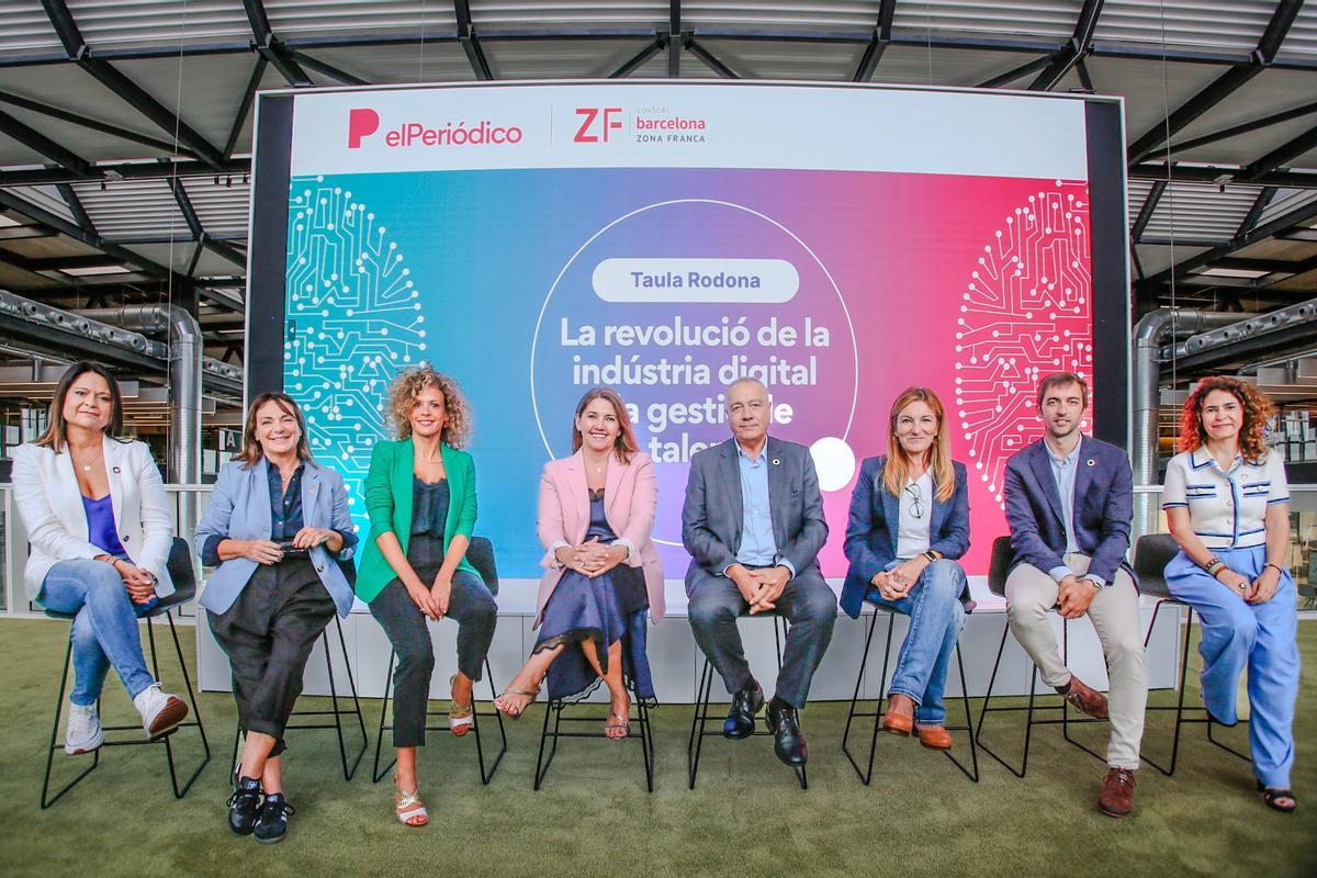 Participants de la taula rodona sobre la gestió del talent com a clau de lèxit empresarial dEL PERIÓDICO a Barcelona.