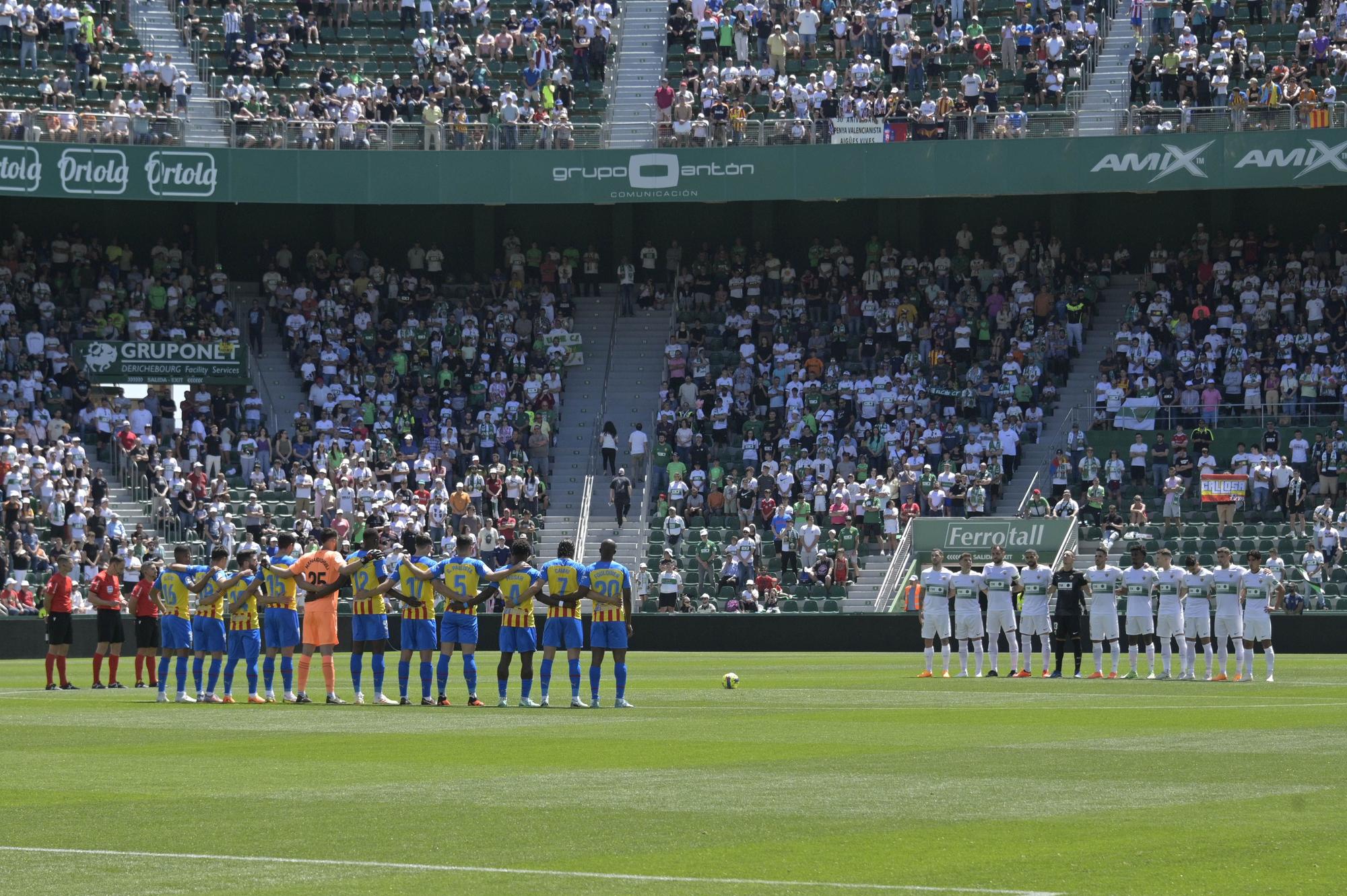 El Elche pone la alfombra al Valencia (0-2)