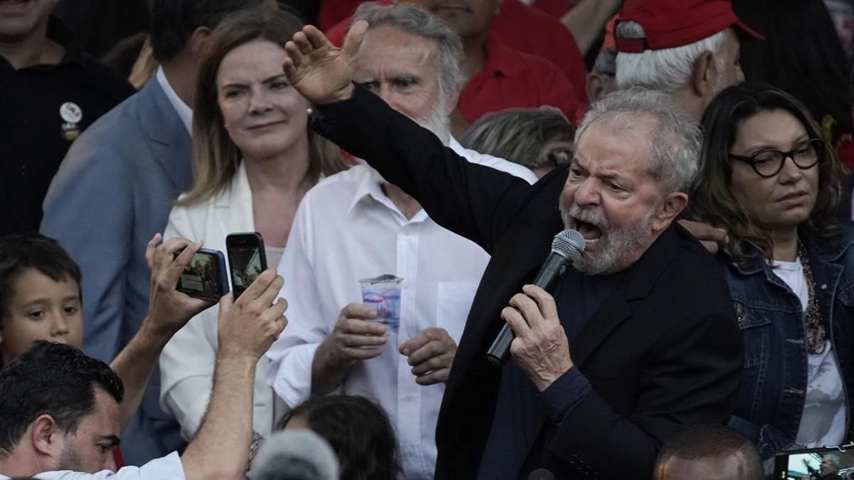 zentauroepp50809805 brazil s former president luiz inacio lula da silva speaks t191109121207