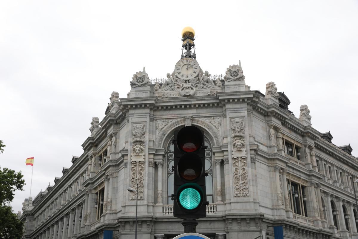 Archivo - Sede del Banco de España el día que ha publicado su informe anual, a 13 de mayo de 2021, en Madrid (España).