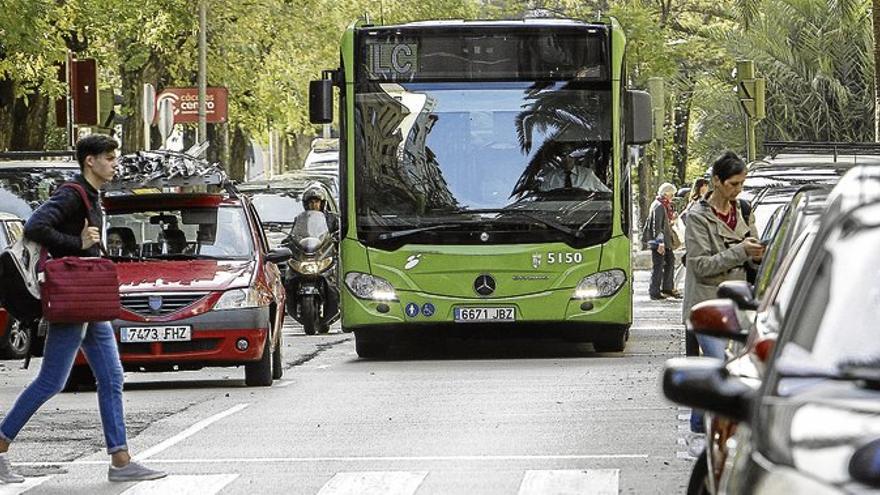 Subus propone cambios en 8 de las 12 líneas de los autobuses urbanos