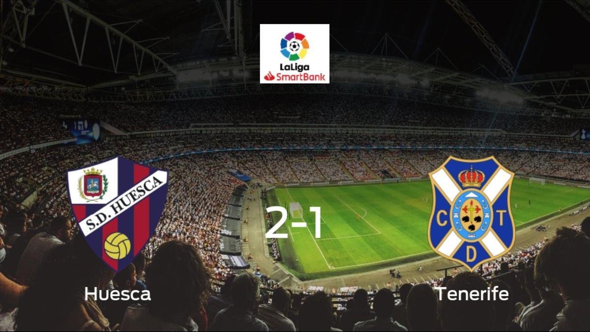 El Huesca consigue la victoria en casa frente al Tenerife (2-1)