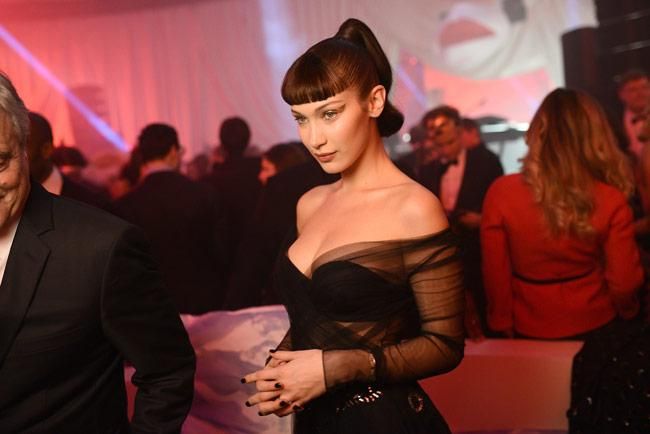 Bella Hadid en la fiesta de Dior después del desfile de Alta Costura