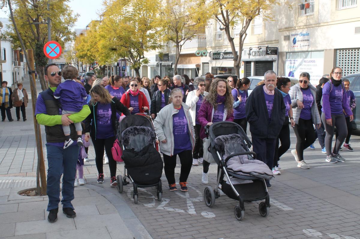 Las familias han acudido juntas a la marcha.