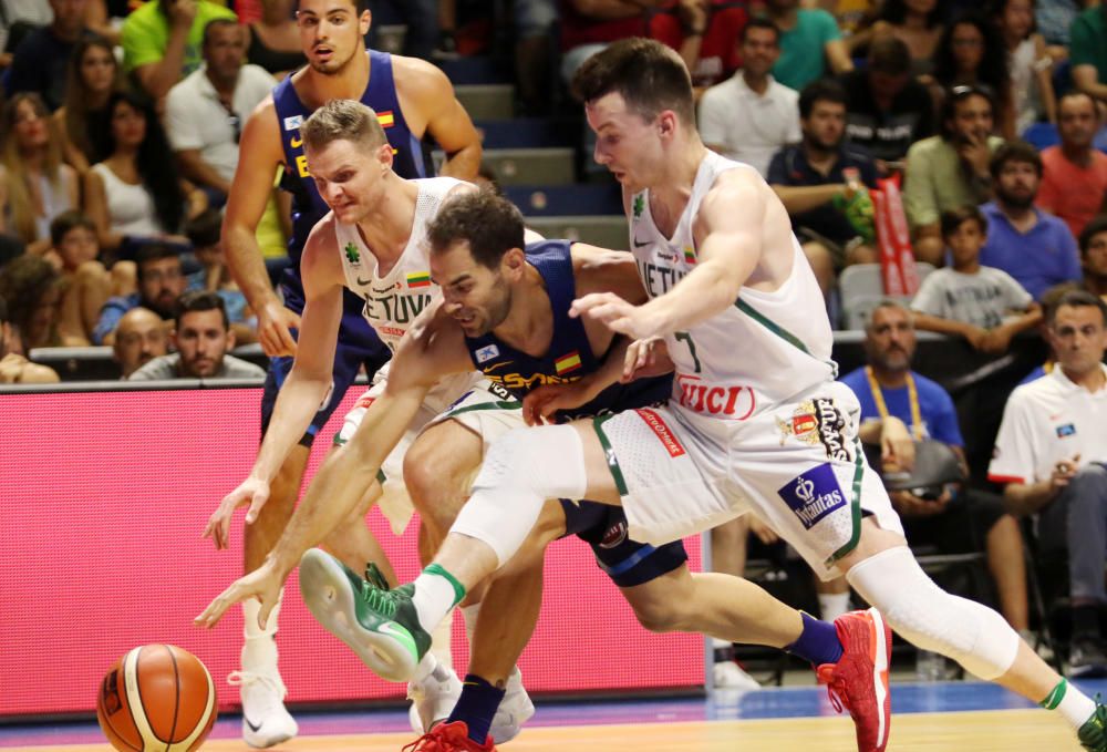 Fotos del España 76-78 Lituania, disputado en el Carpena