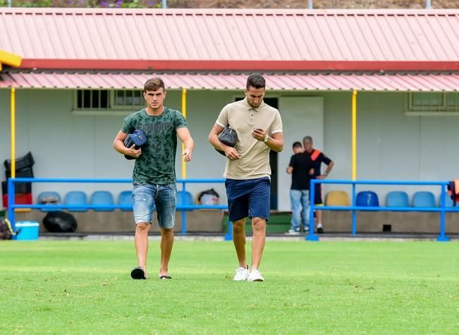 .Entrenamiento de la UD Las Palmas en Barranco ...