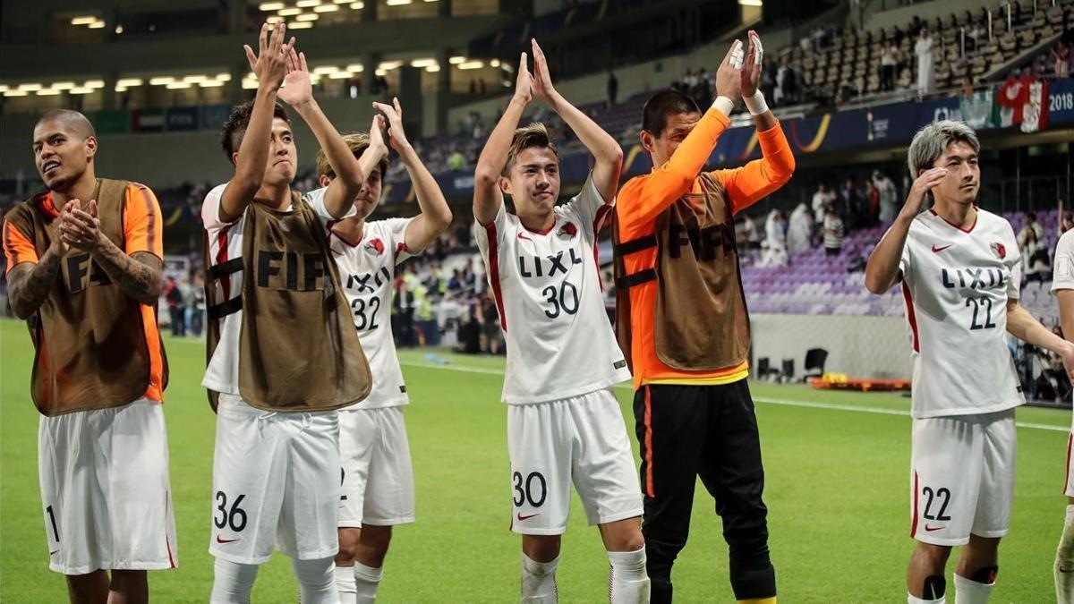 Los jugadores del Kashima celebran su pase a la semifinal del Mundial de clubs.