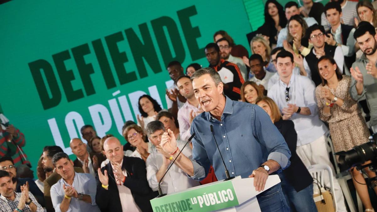 Sánchez y Montero arropan en un mitin al PSOE de Córdoba