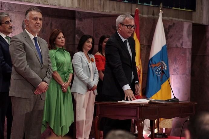 Toma de posesión de los consejeros del Gobierno de Canarias