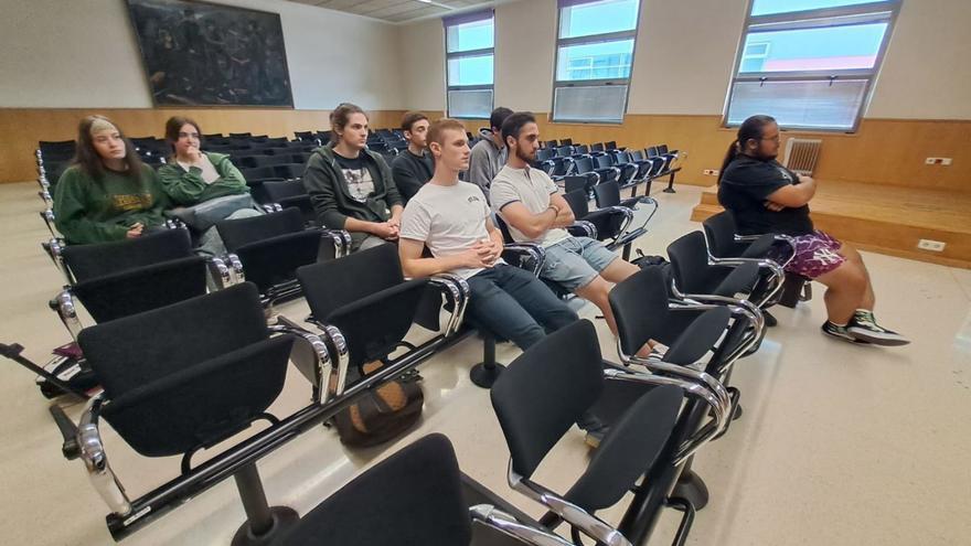 Los alumnos de Minas, en su estreno en el campus de Mieres: &quot;Salimos ganando&quot;