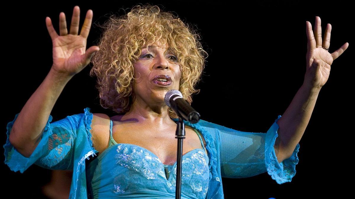 Roberta Flack en el concierto que ofreció en València en 2005.