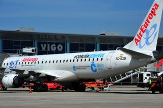 A Coruña sube la apuesta: más millones para nuevos vuelos que Vigo espera desde hace un año