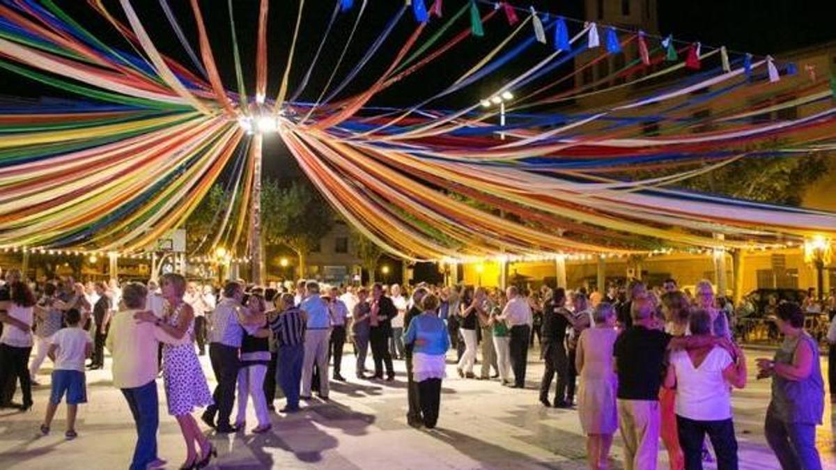 Una reveetlla d'estiu