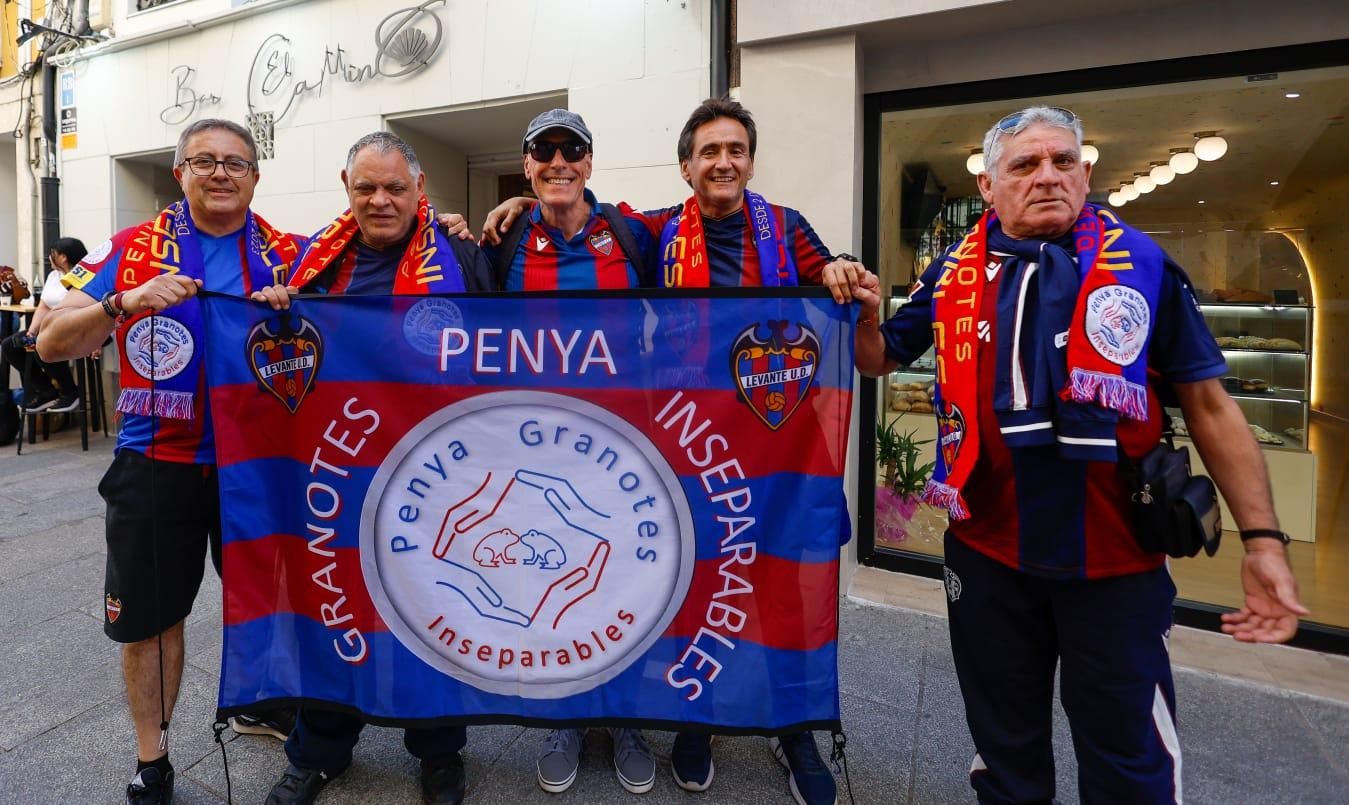 La afición empieza a teñir las calles de Burgos