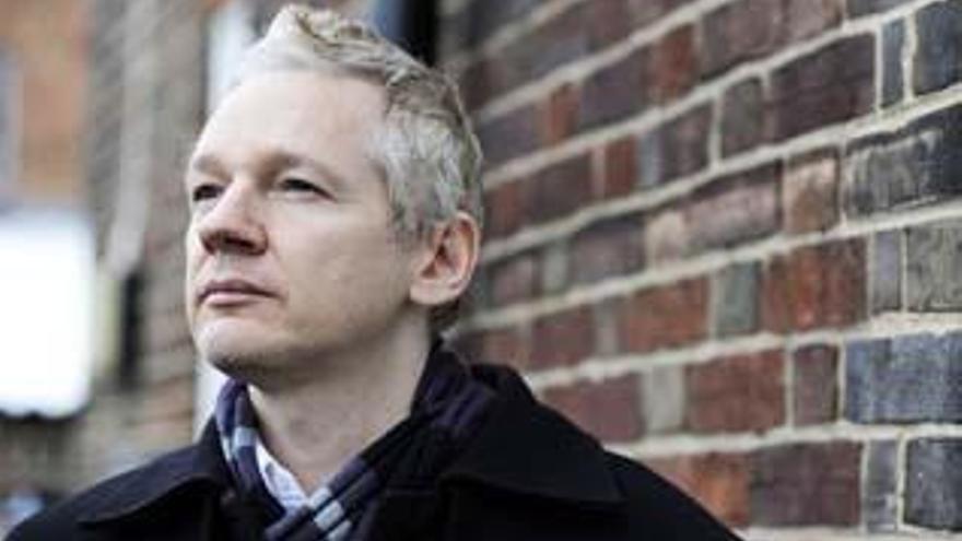 Julian Assange.