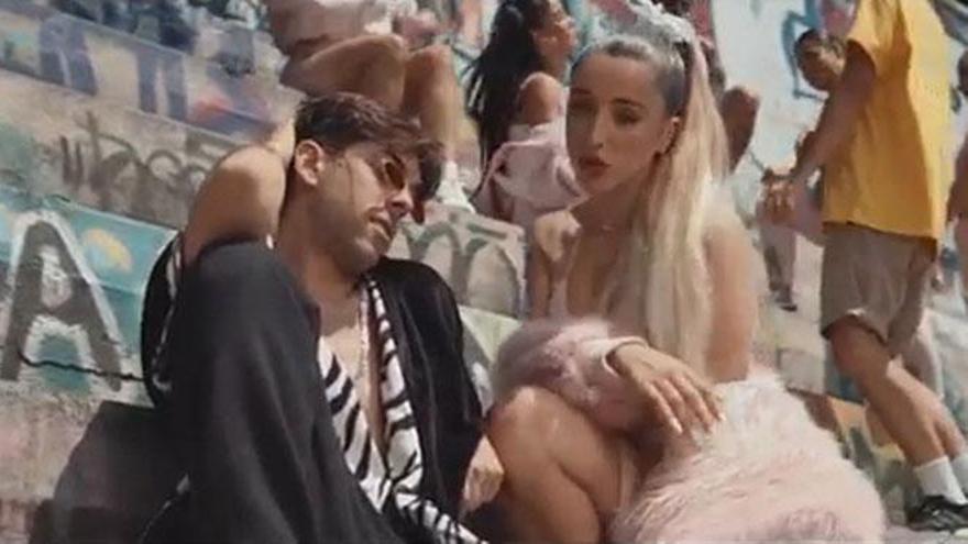 Lola Índigo y Don Patricio se unen en la canción &#039;Lola Bunny&#039;  VÍDEO