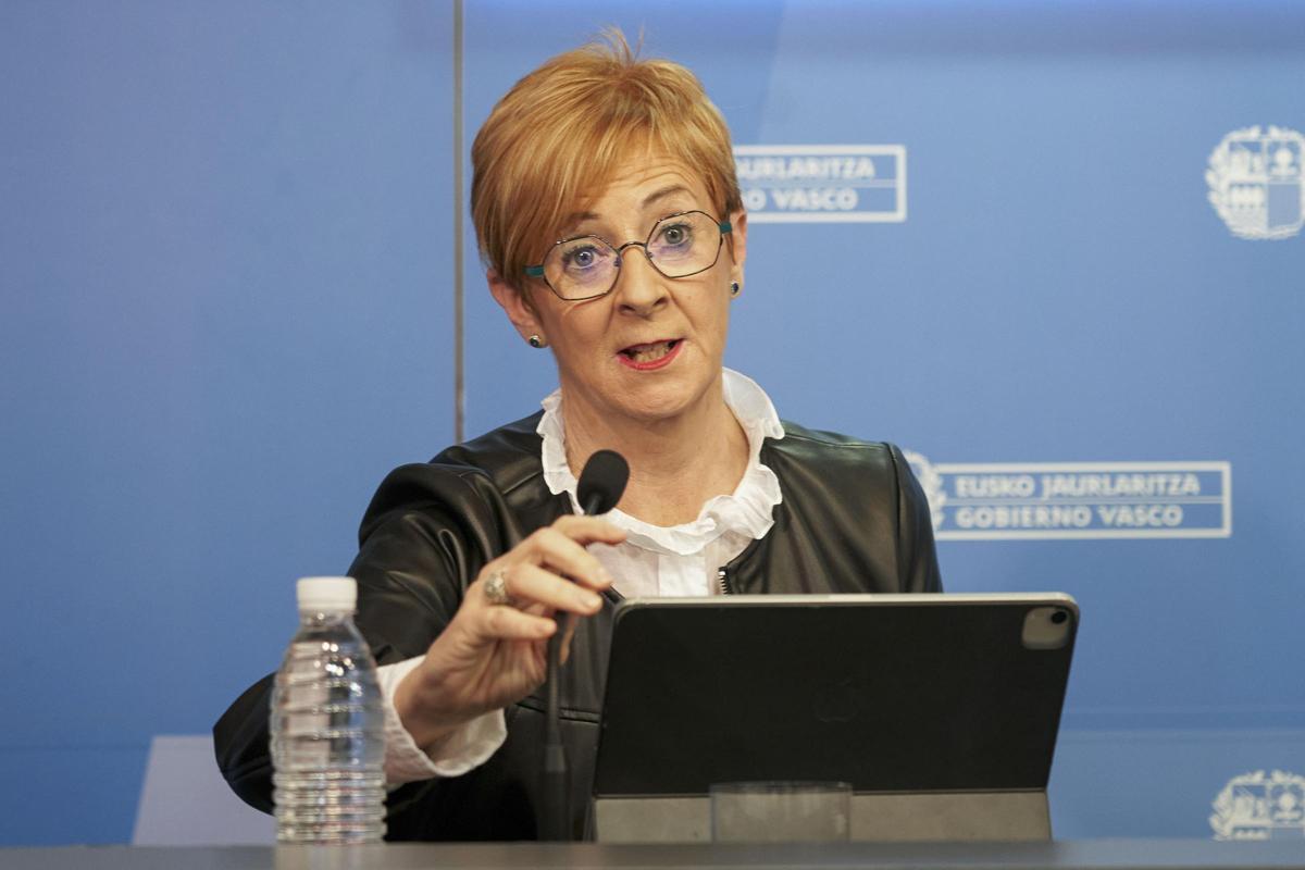 Euskadi activa el Plan de Emergencia marina y tratará de recoger los pellets en alta mar.