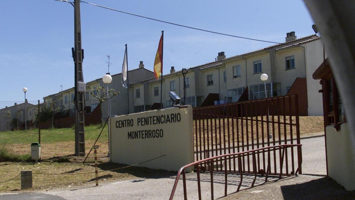 La entrada de la prisión de Monterroso, en Lugo, en una imagen de archivo.