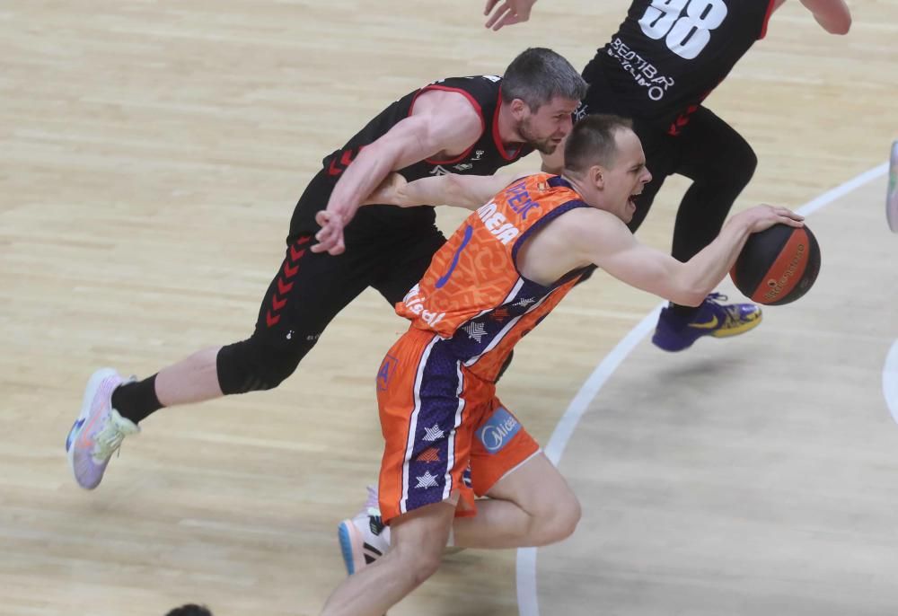 Valencia Basket Club - Retabet Bilbao Basket