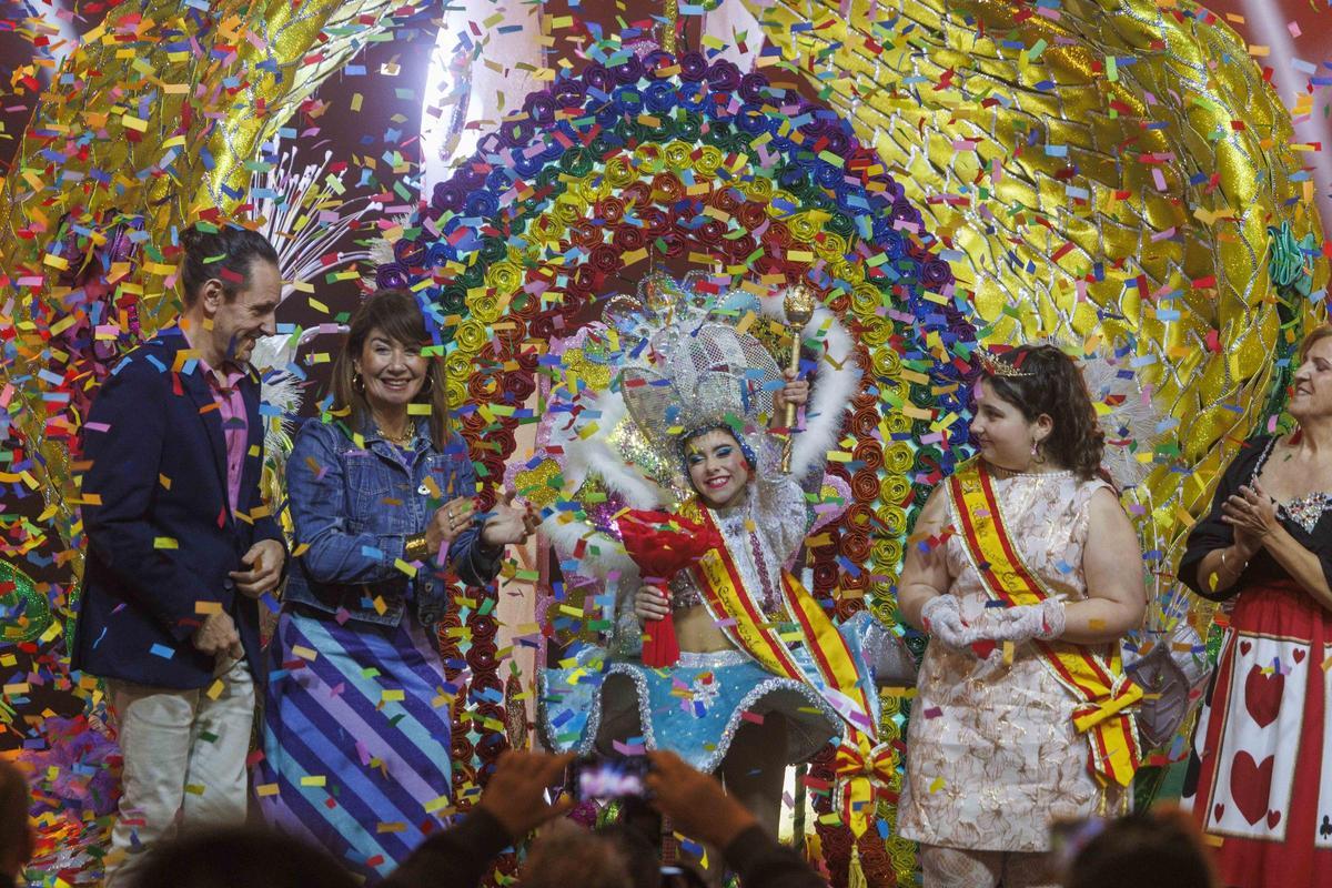 Las fotos de la elección de la reina infantil carnaval Las fotos de la elección de la reina infantil carnaval