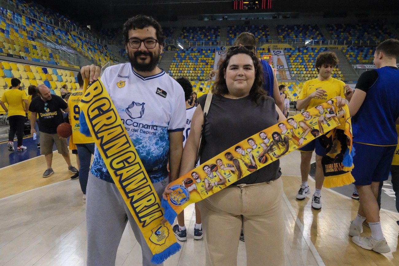 Despedida del Granca desde el Arena para la Copa del Rey