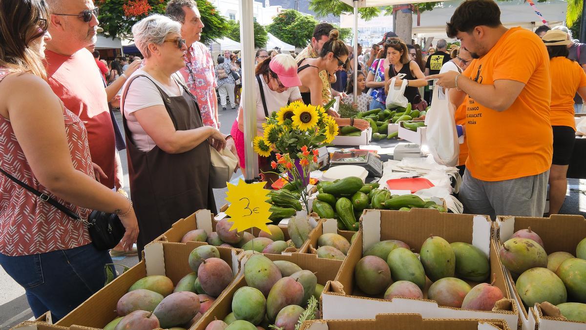 Imagen de archivo de la última feria del mango celebrada el pasado mesde septiembre en Playa de Mogán.